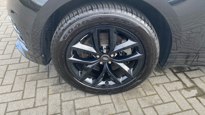 Land Rover Range Rover Velar 2.0 D200 MHEV Dynamic SE 5dr Auto Diesel Estate